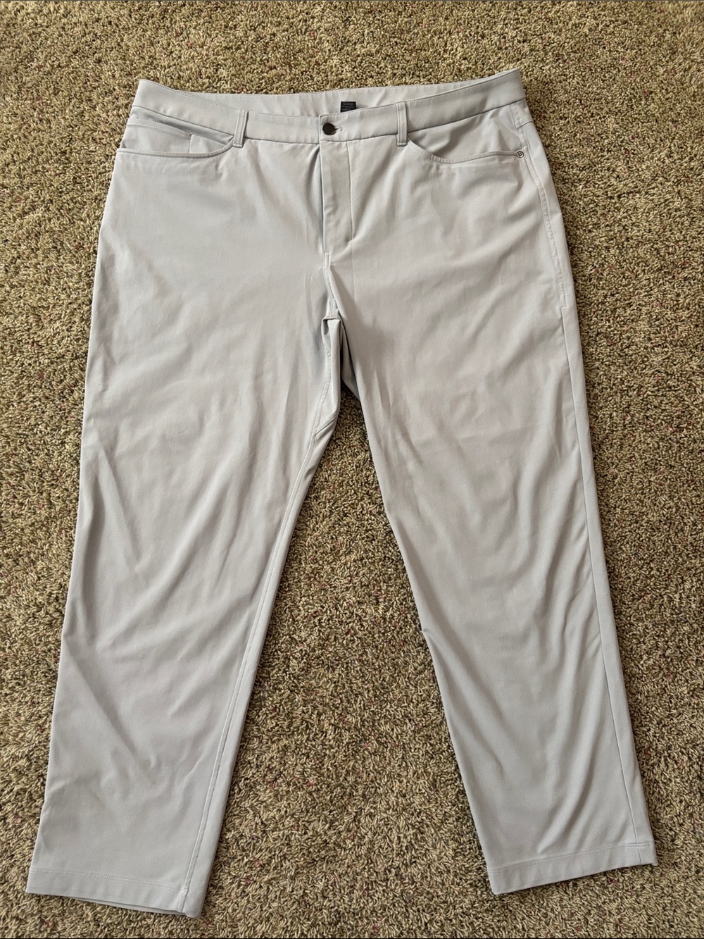 Lululemon Men's ABC Classic Fit 5 Pocket Pant Warpstreme Gray Size 40 LM5AO1S